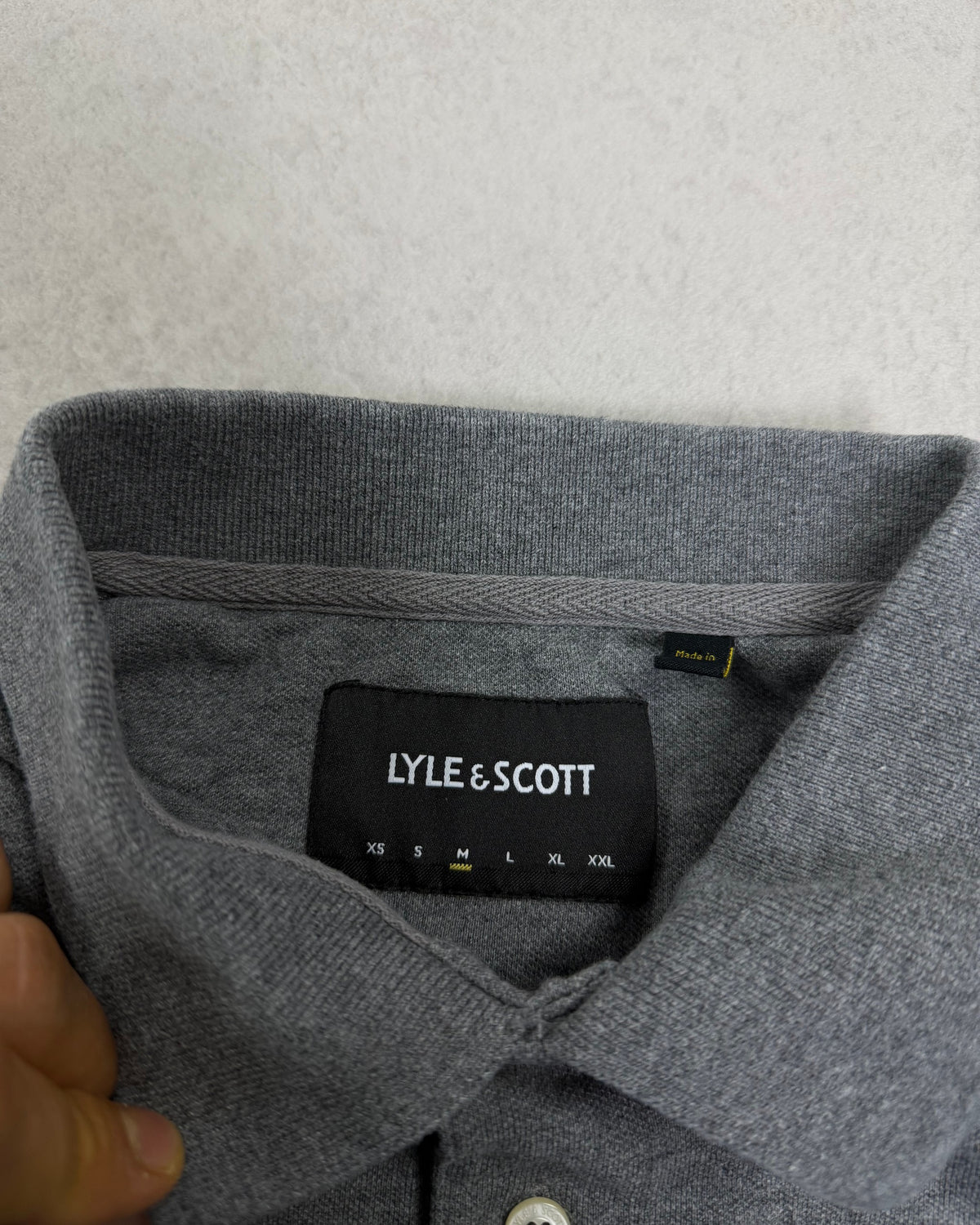 Lyle & Scott Poloshirt Grau meliert mit Adler – Etikett