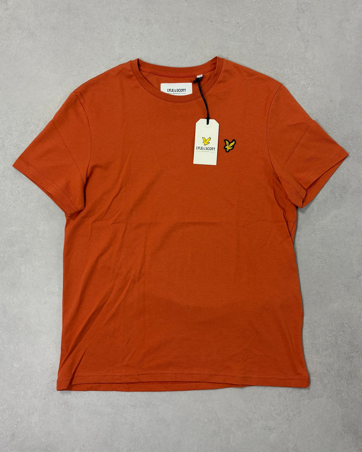 Lyle & Scott T-Shirt Orange mit Originaletikett – Vorderseite
