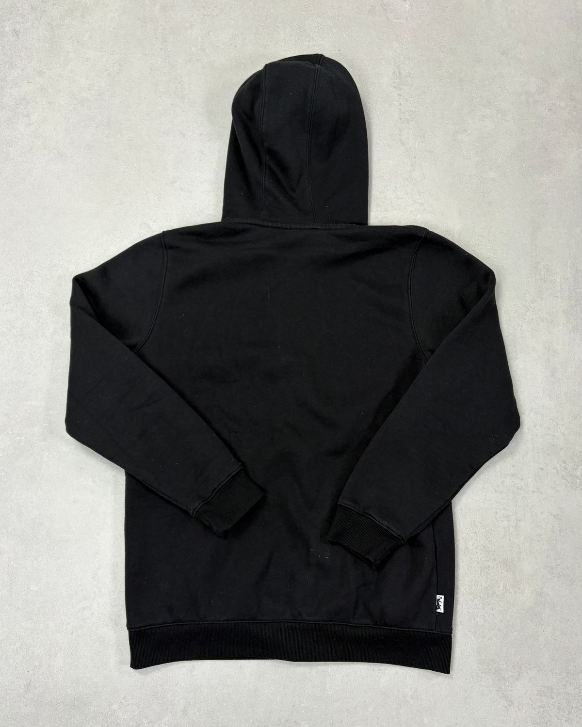 Lonsdale Zip-Hoodie Schwarz mit kleinem Logo – Rückseite