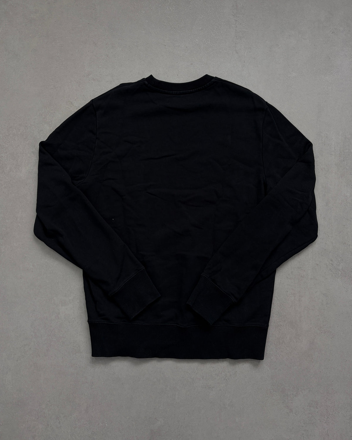 Fred Perry Pullover Schwarz mit Logo-Stickerei Größe M – Rückseite
