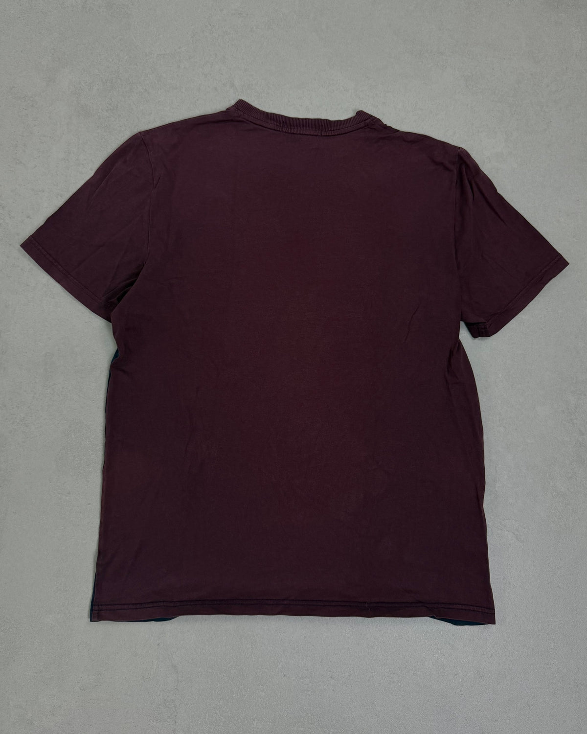 Fred Perry T-Shirt Colourblock Bordeaux-Senf-Navy Größe M – Rückseite
