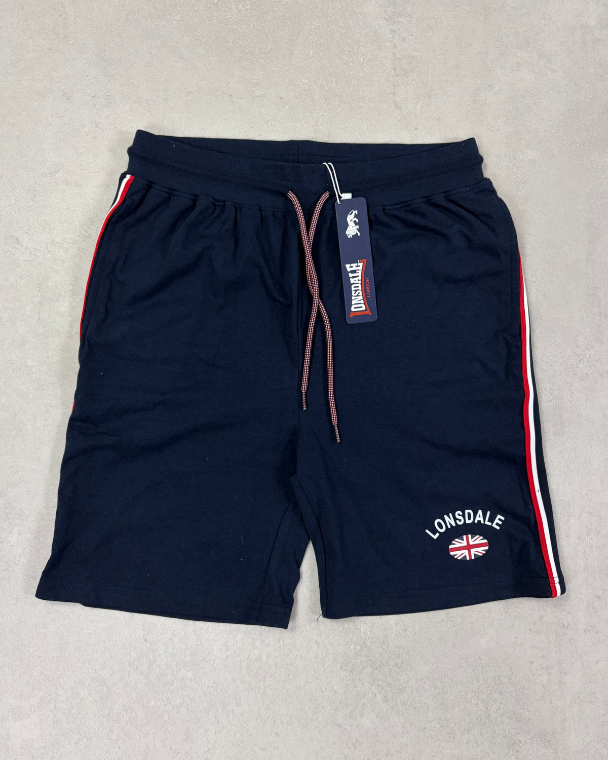 Lonsdale Shorts Navy mit Streifen – neu mit Etikett Größe M – Vorderseite