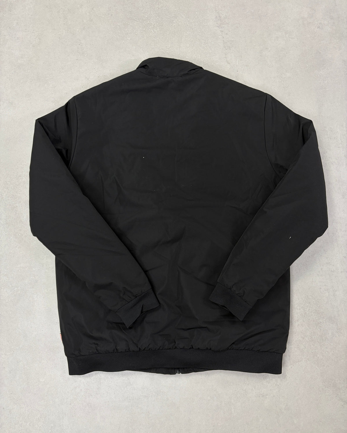 Lonsdale Steppjacke Schwarz Größe L – Rückseite