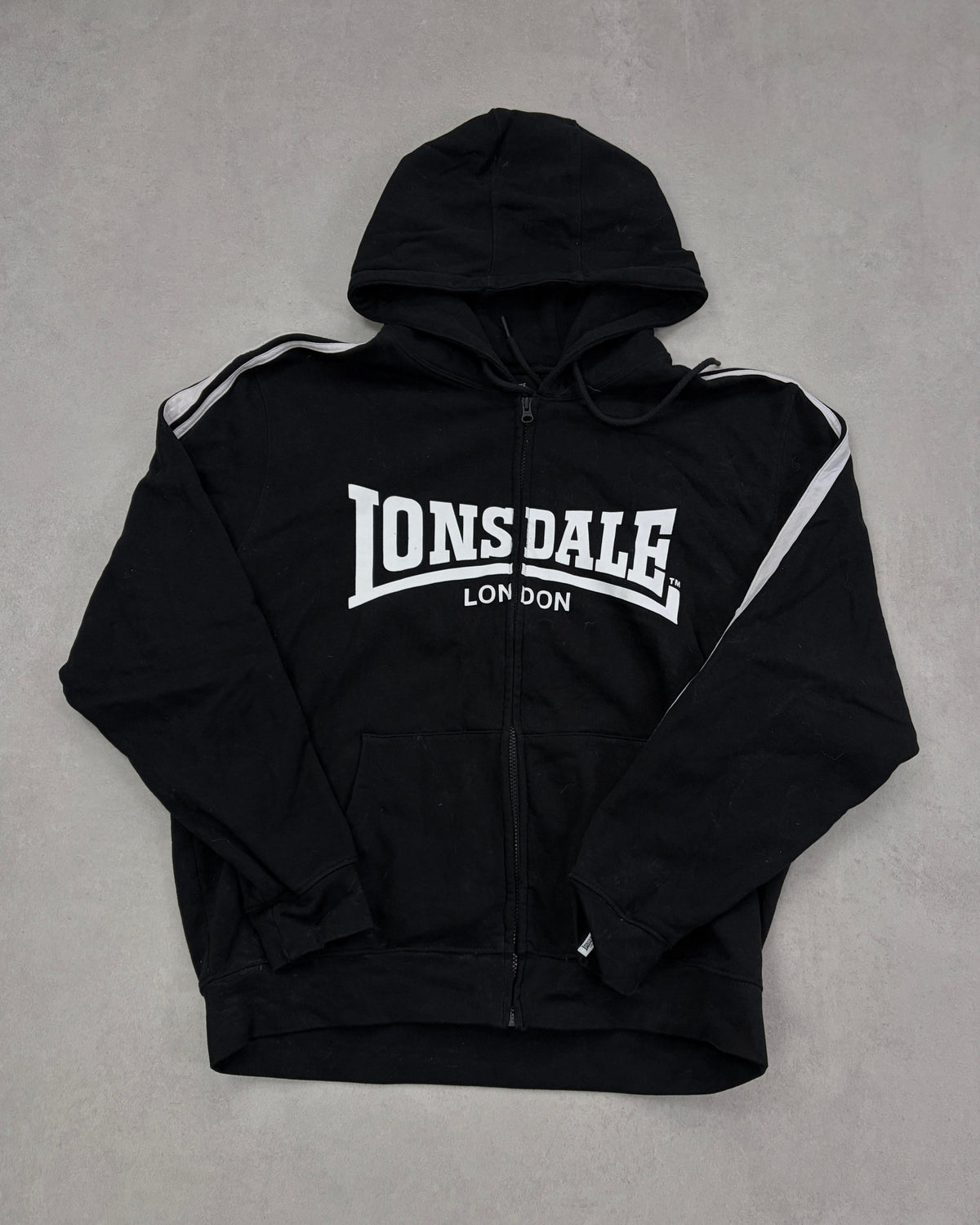 Lonsdale Zip-Hoodie Schwarz mit Logo-Print Größe 2XL – Vorderseite