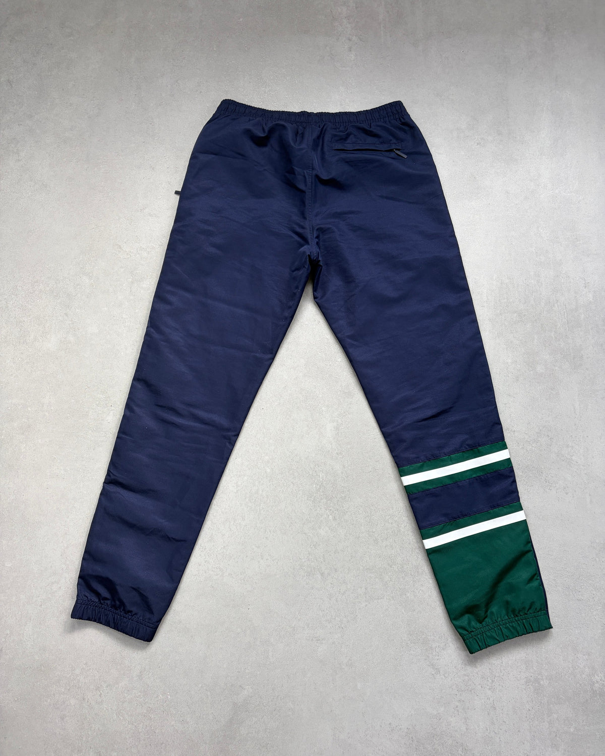 Sergio Tacchini Trainingshose Navy-Grün mit Seitenstreifen Größe M – Rückseite