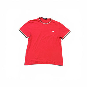 Fred Perry Tshirt mit kleinem Logo auf der Brust