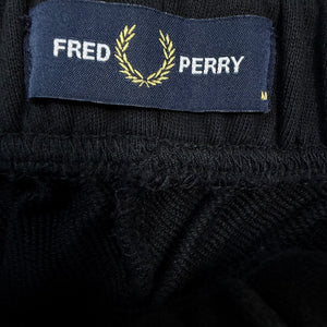 Fred Perry Sweatpants Schwarz mit Stickmuster am Bein