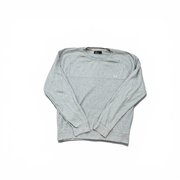 Fred Perry Sweater mit kleinem Logo auf der Brust