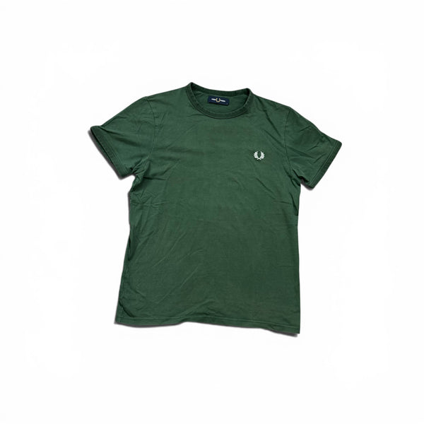 Fred Perry T-Shirt Waldgrün mit dezenten Logo