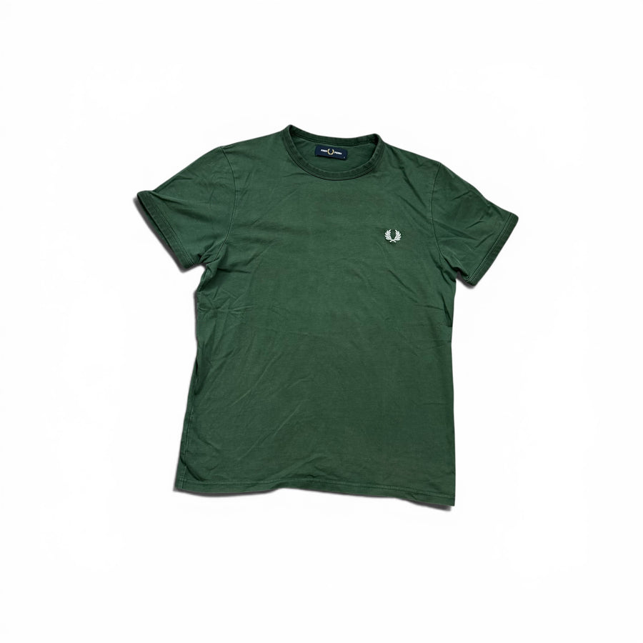 Fred Perry T-Shirt Waldgrün mit dezenten Logo