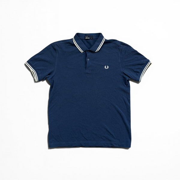 Fred Perry Poloshirt Blau mit dezenten Logo