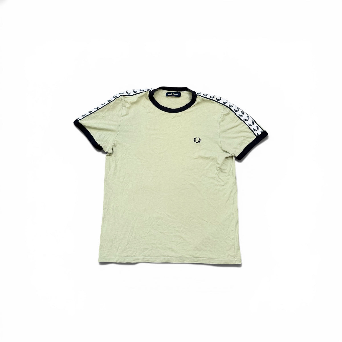 Fred Perry T-Shirt Hellbraun mit kleinem Logo
