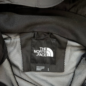 The North Face Regenjacke Dryvent in Schwarz mit Logo auf Brust
