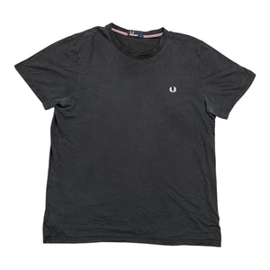 Fred Perry Tshirt mit kleinem Logo auf der Brust