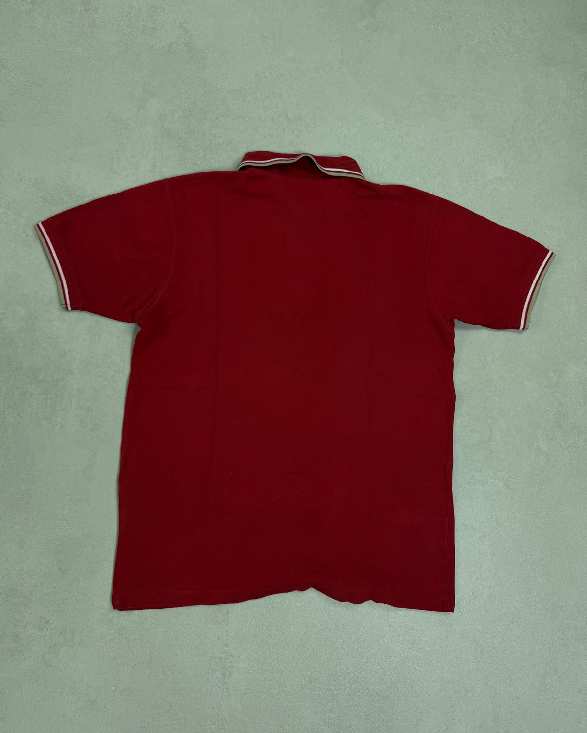 Fred Perry Poloshirt Rot mit Twin Tipping – Rückseite