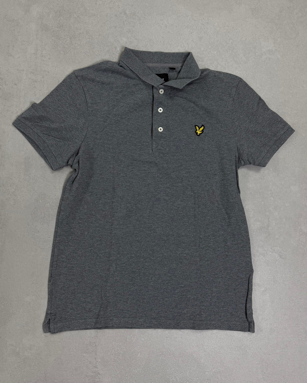 Lyle & Scott Poloshirt Grau meliert mit Adler – Vorderseite