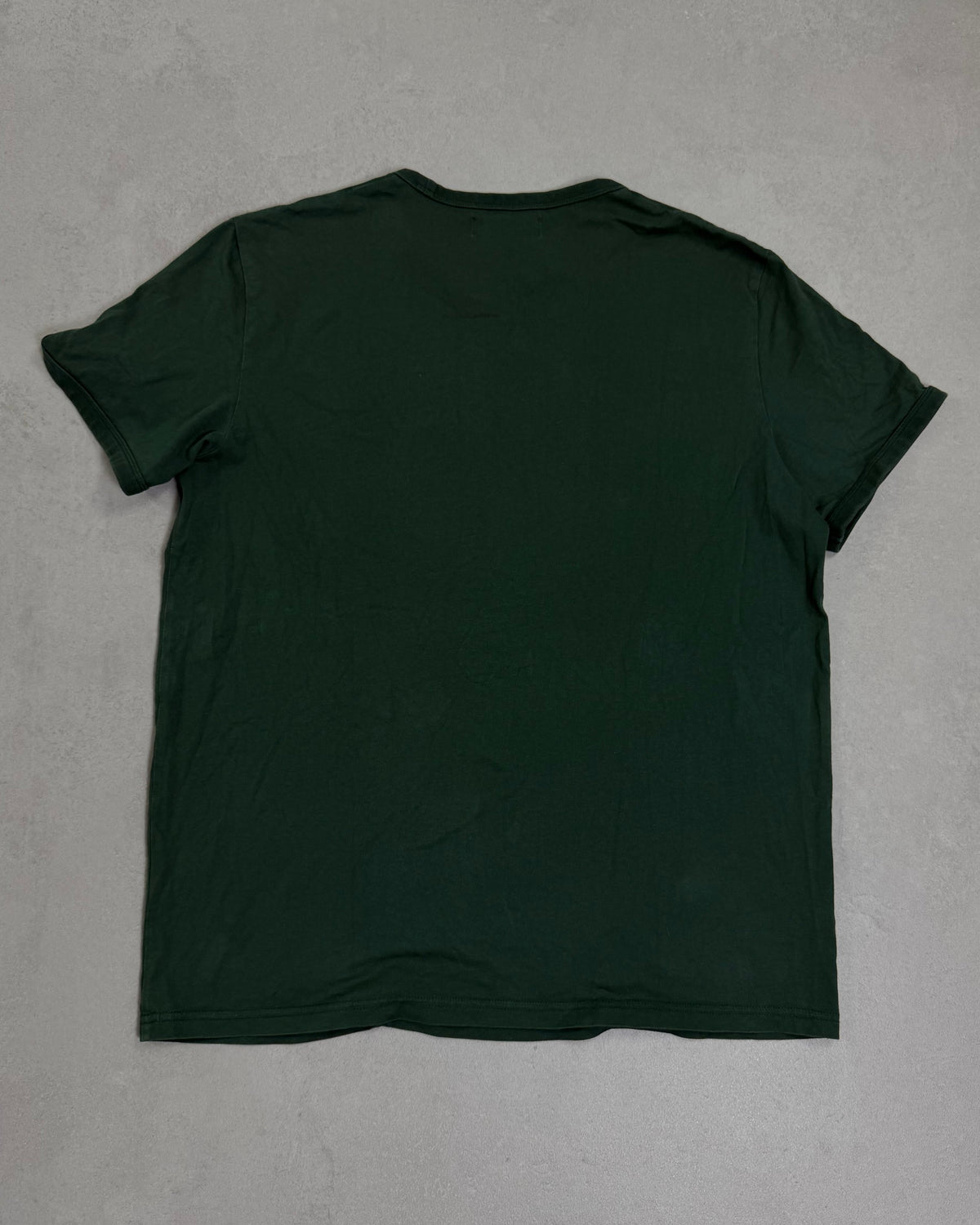Fred Perry T-Shirt Dunkelgrün mit Lorbeerkranz – Rückseite