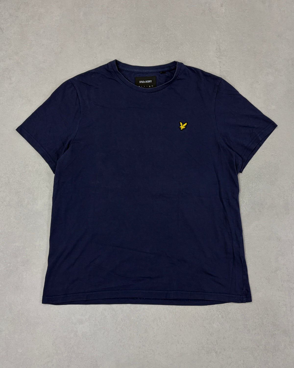 Lyle & Scott T-Shirt Navy mit Adler – Vorderseite