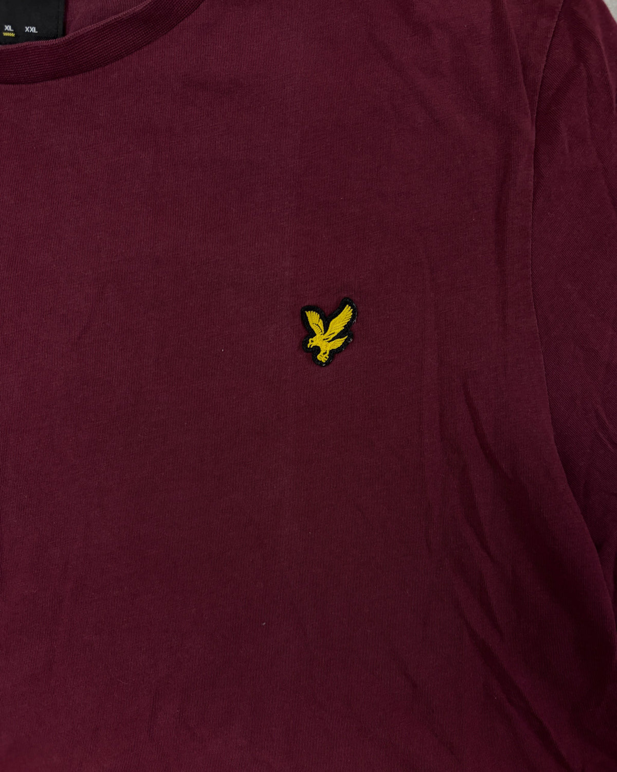 Lyle & Scott T-Shirt Bordeaux mit Adler – Detail