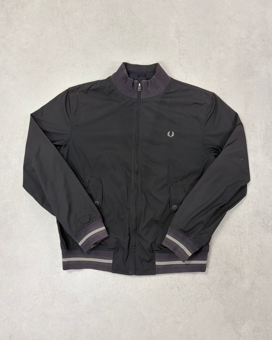 Fred Perry Bomberjacke Schwarz mit Tipping Größe M – Vorderseite