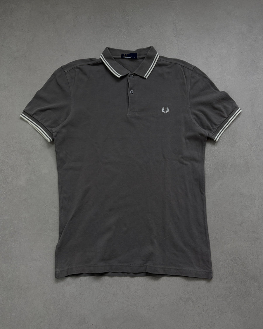 Fred Perry Polo Graphit mit Creme-Tipping Größe M – Vorderseite