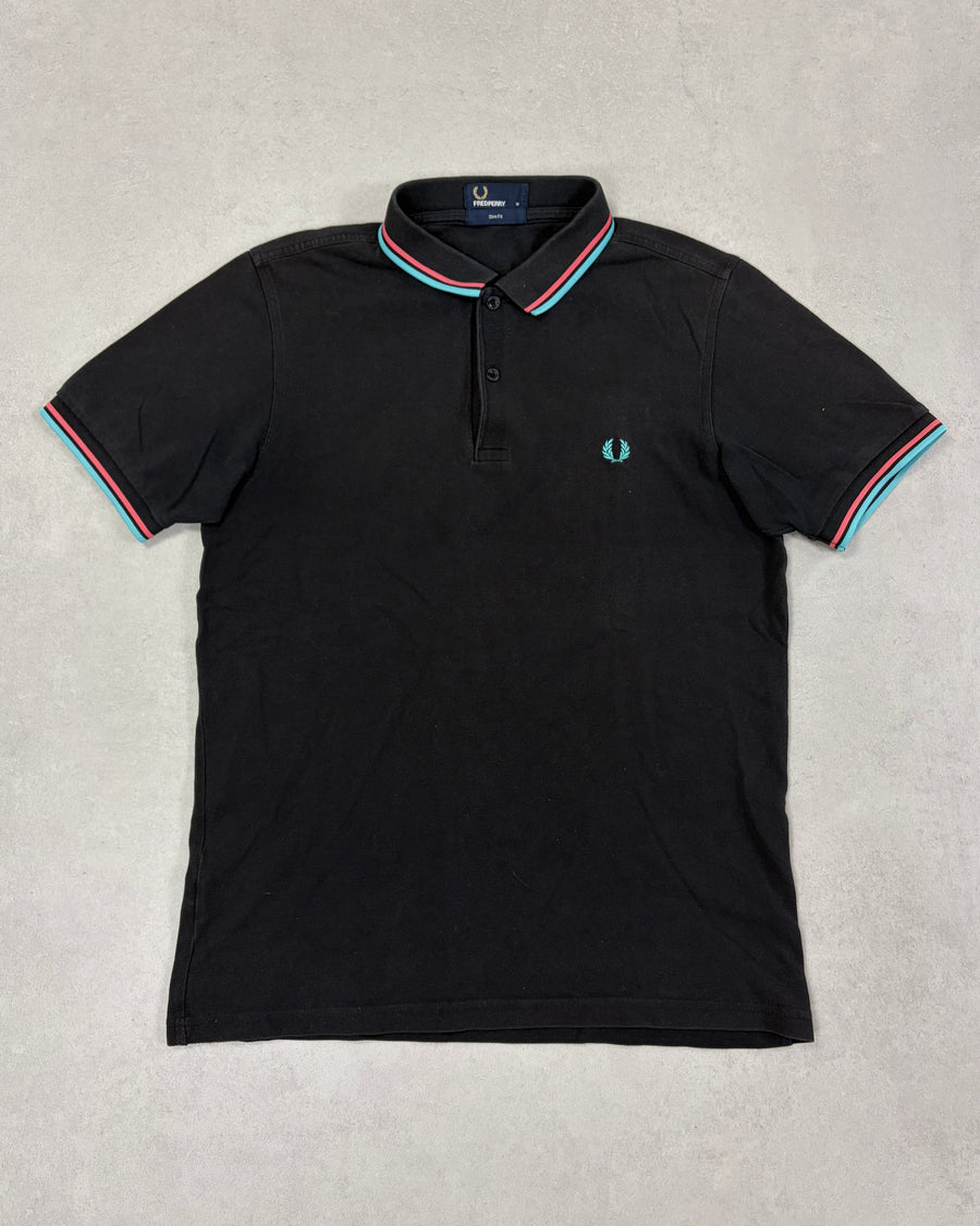 Fred Perry Poloshirt Schwarz Slim Fit mit Mint-Koralle-Tipping Größe M – Vorderseite