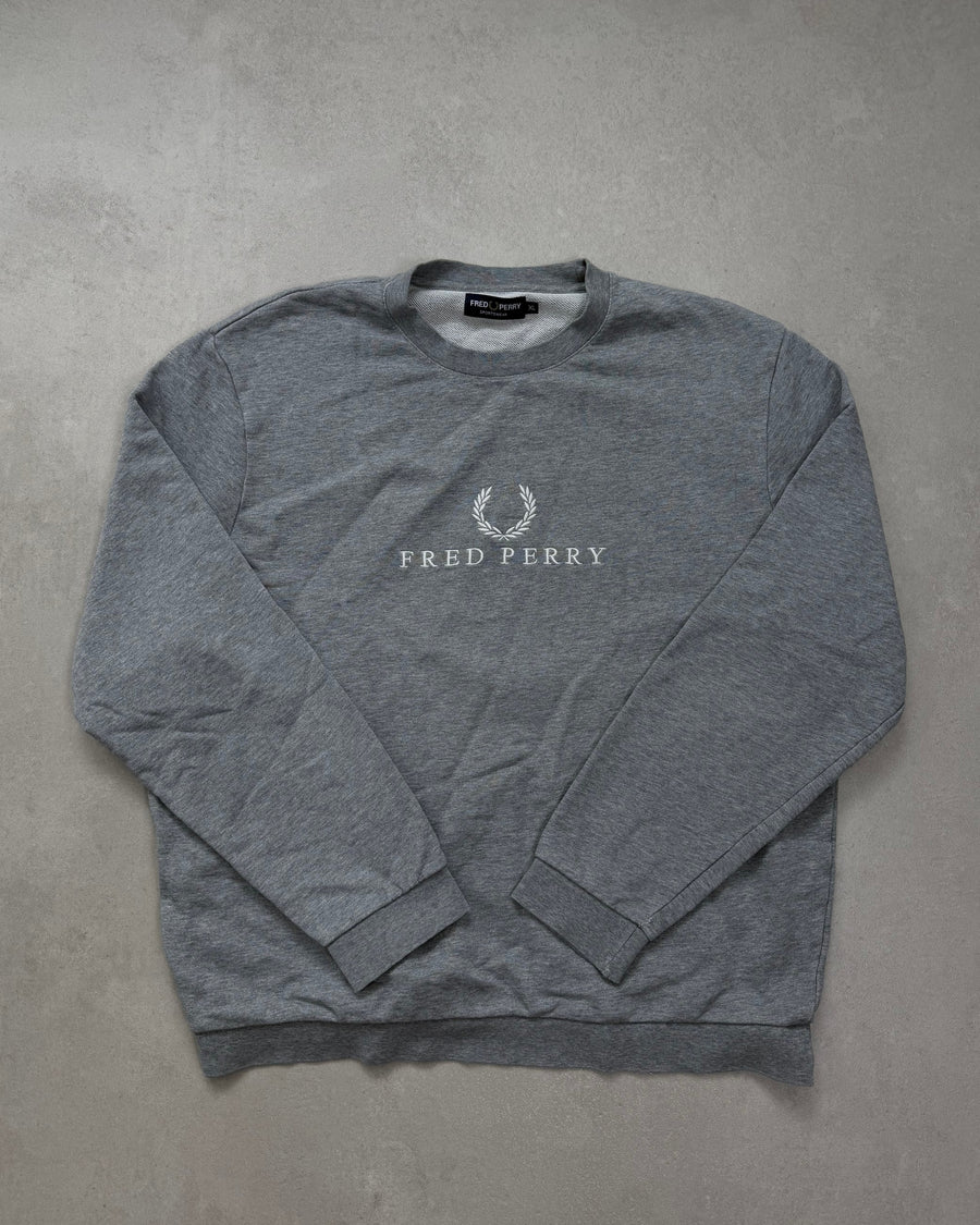 Fred Perry Pullover Grau meliert mit Schriftzug Größe XL – Vorderseite