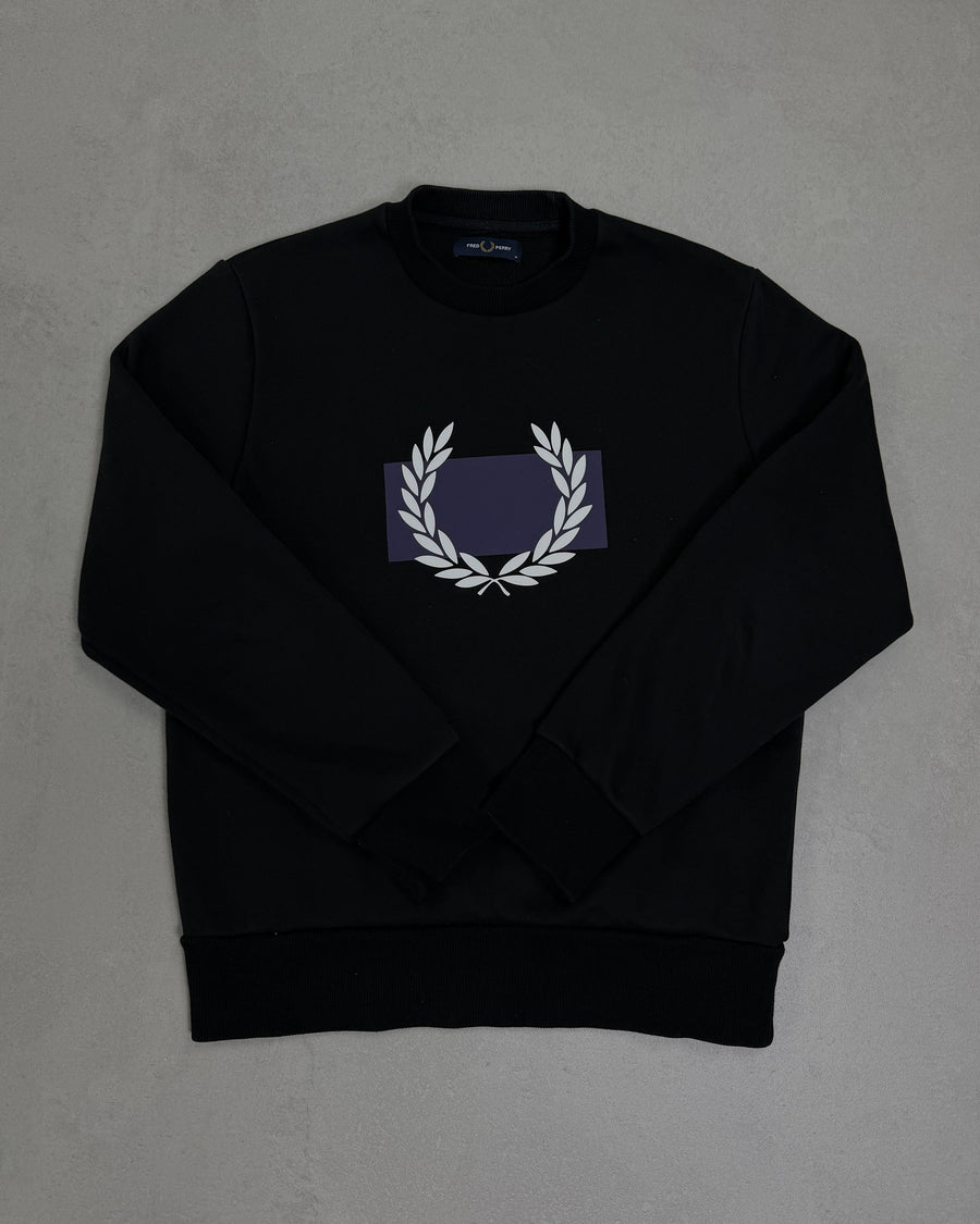 Fred Perry Pullover Schwarz mit Lorbeer-Print Größe M – Vorderseite
