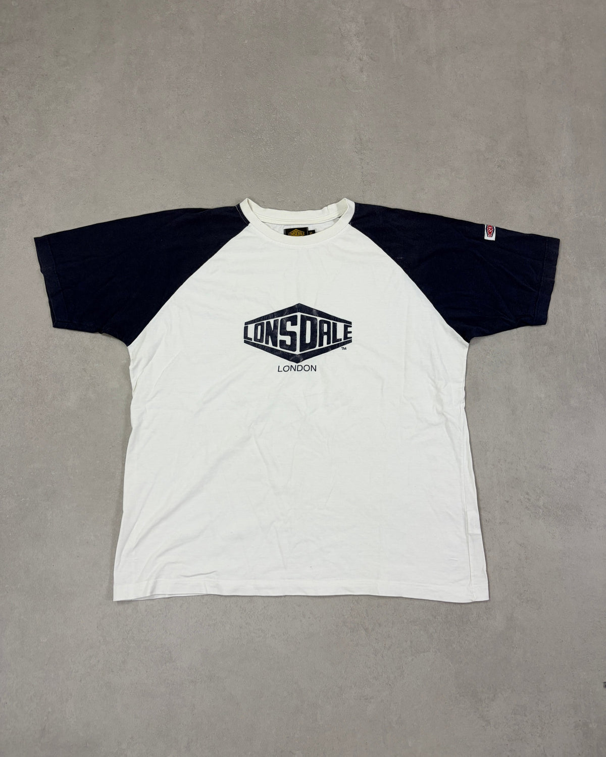 Lonsdale Raglan T-Shirt Weiß-Navy mit Logo Größe XL – Vorderseite