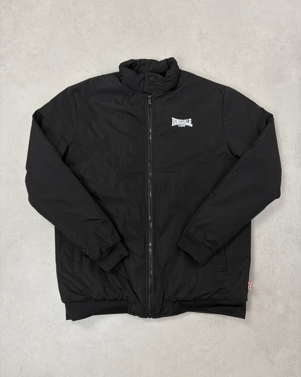 Lonsdale Steppjacke Schwarz Größe L – Vorderseite