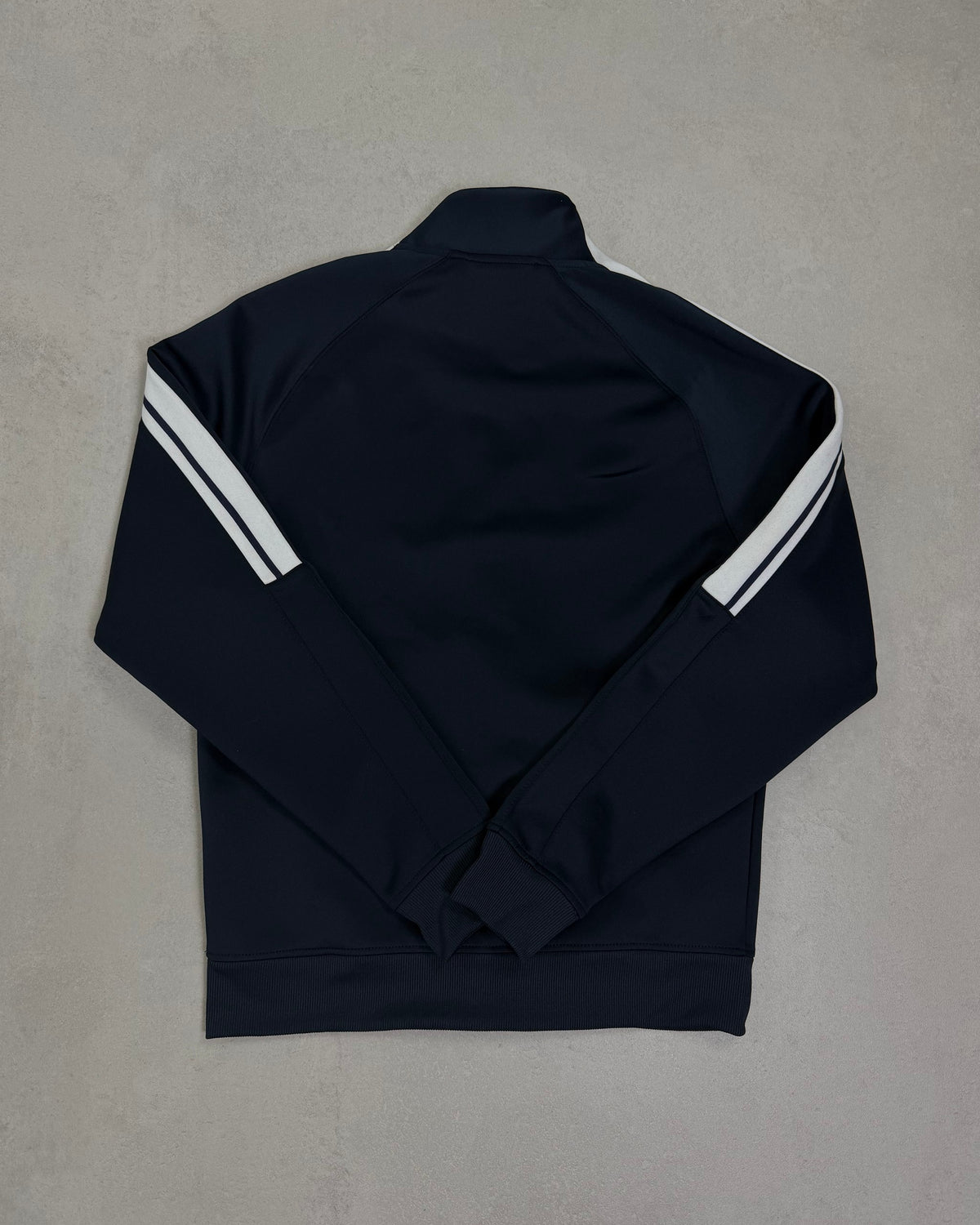 Lonsdale Trainingsjacke Navy mit weißen Schulterstreifen Größe S – Rückseite