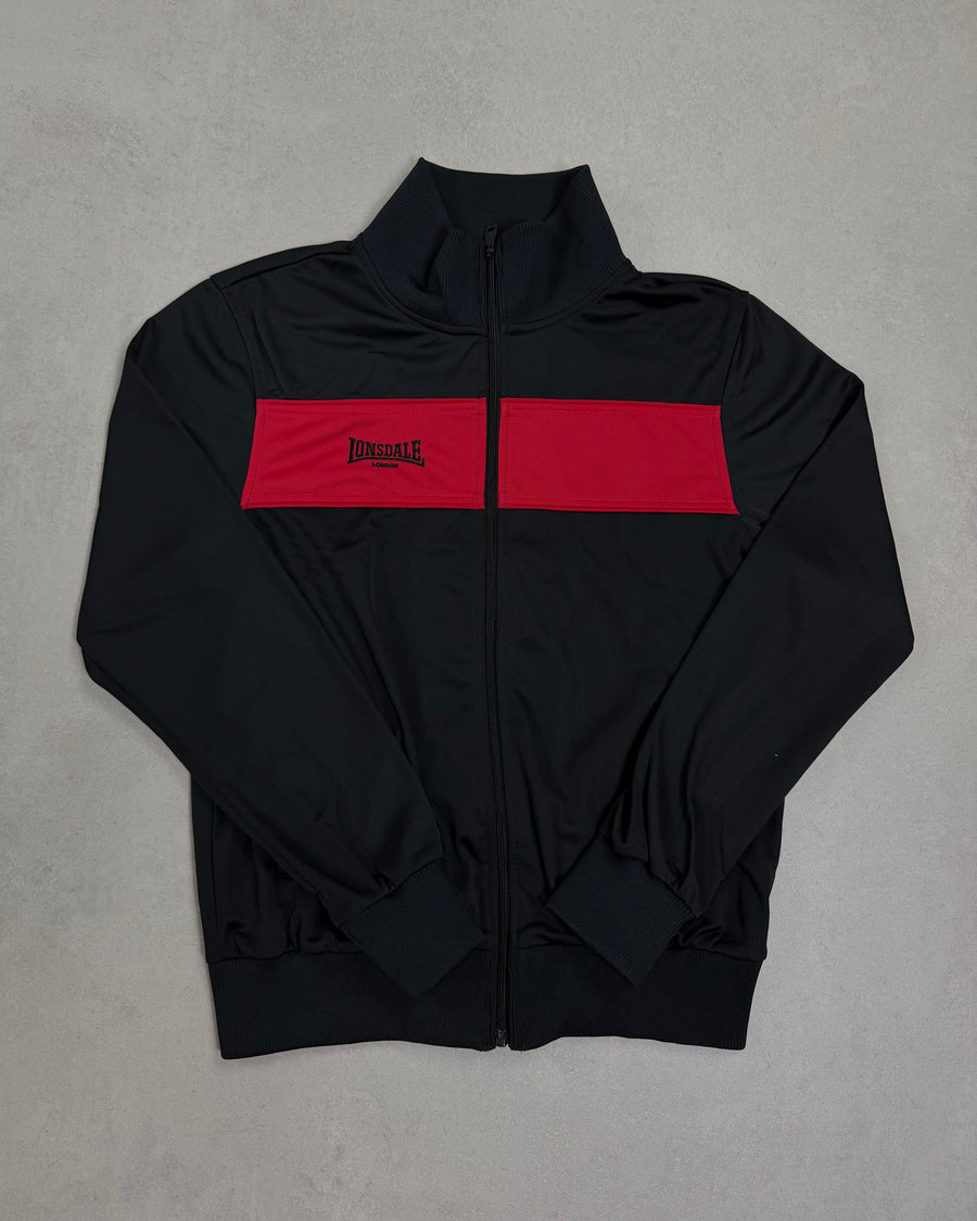 Lonsdale Trainingsjacke Schwarz mit rotem Brustblock Größe L – Vorderseite