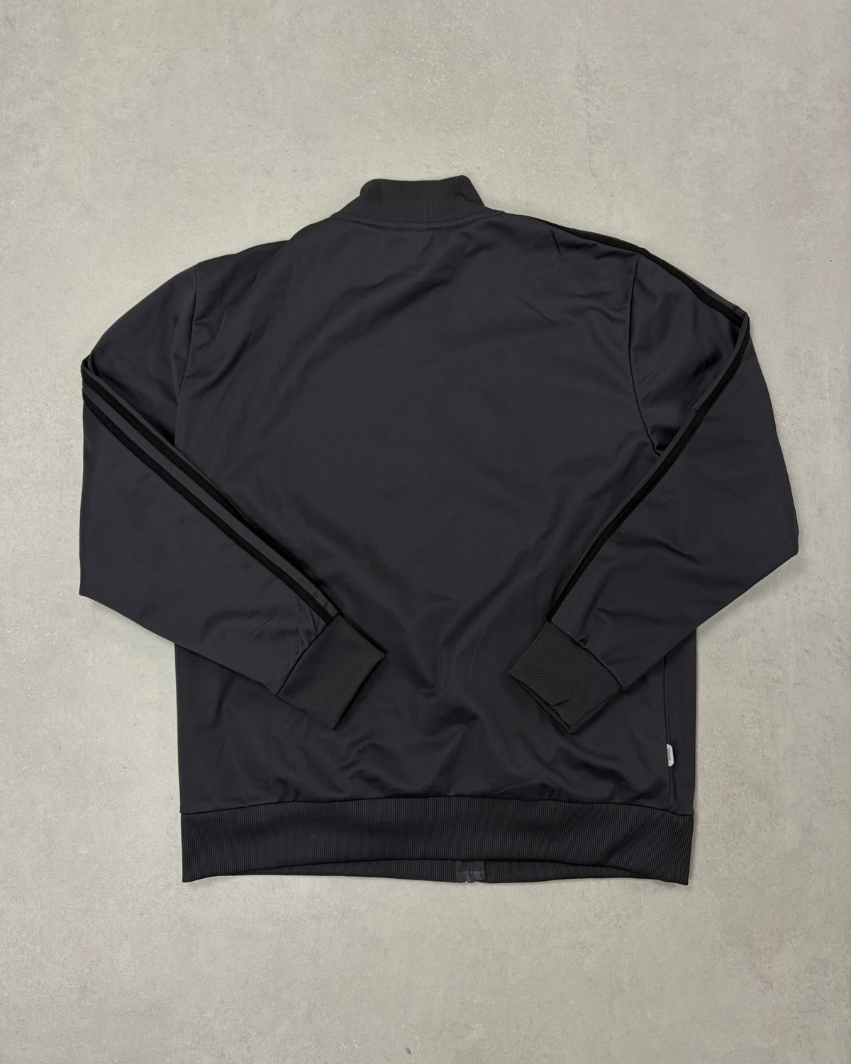 Lonsdale Trainingsjacke Schwarz Ton-in-Ton Größe M – Rückseite