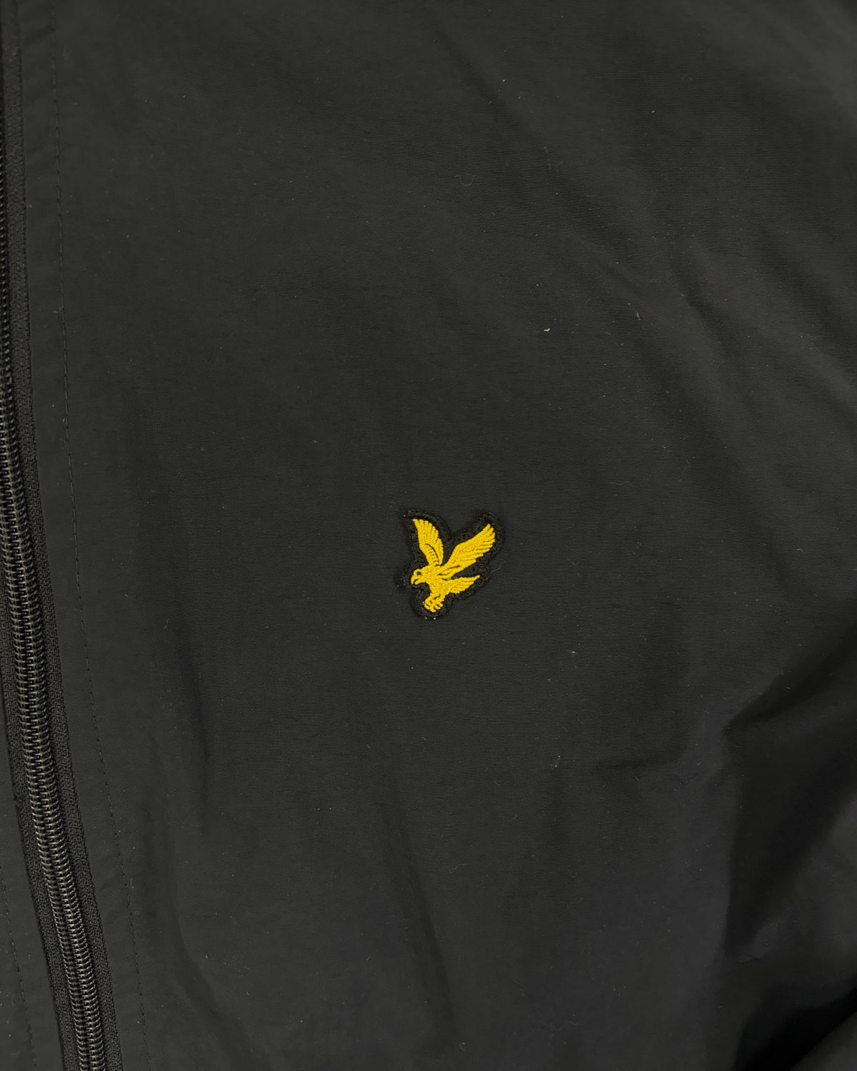 Lyle & Scott Kapuzenjacke Navy mit Fleece-Futter Größe M – Detail