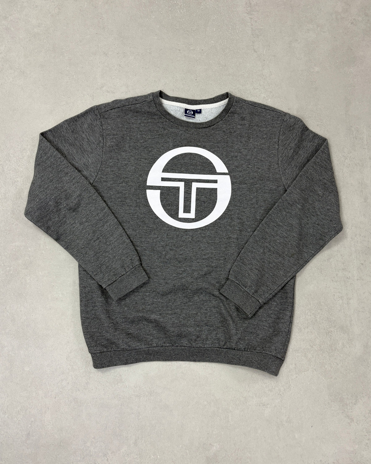 Sergio Tacchini Pullover Grau meliert mit großem Logo Größe M – Vorderseite